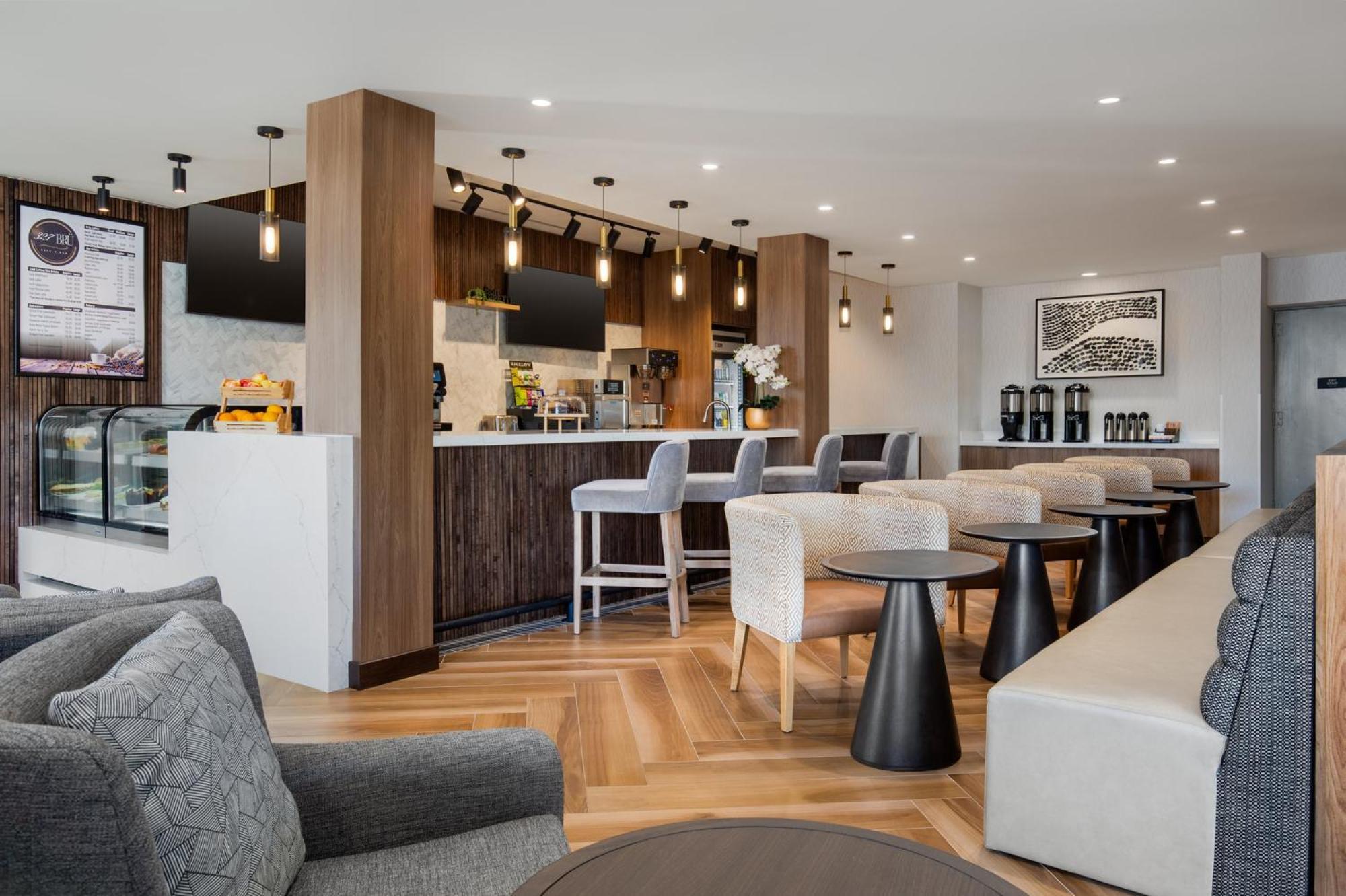 Holiday Inn Hotel & Suites St.Catharines-Niagara By Ihg Sainte-Catherine Dış mekan fotoğraf